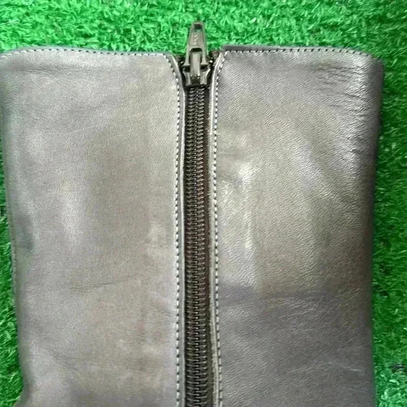 John Fluevog reserved - Picture 7 of 8